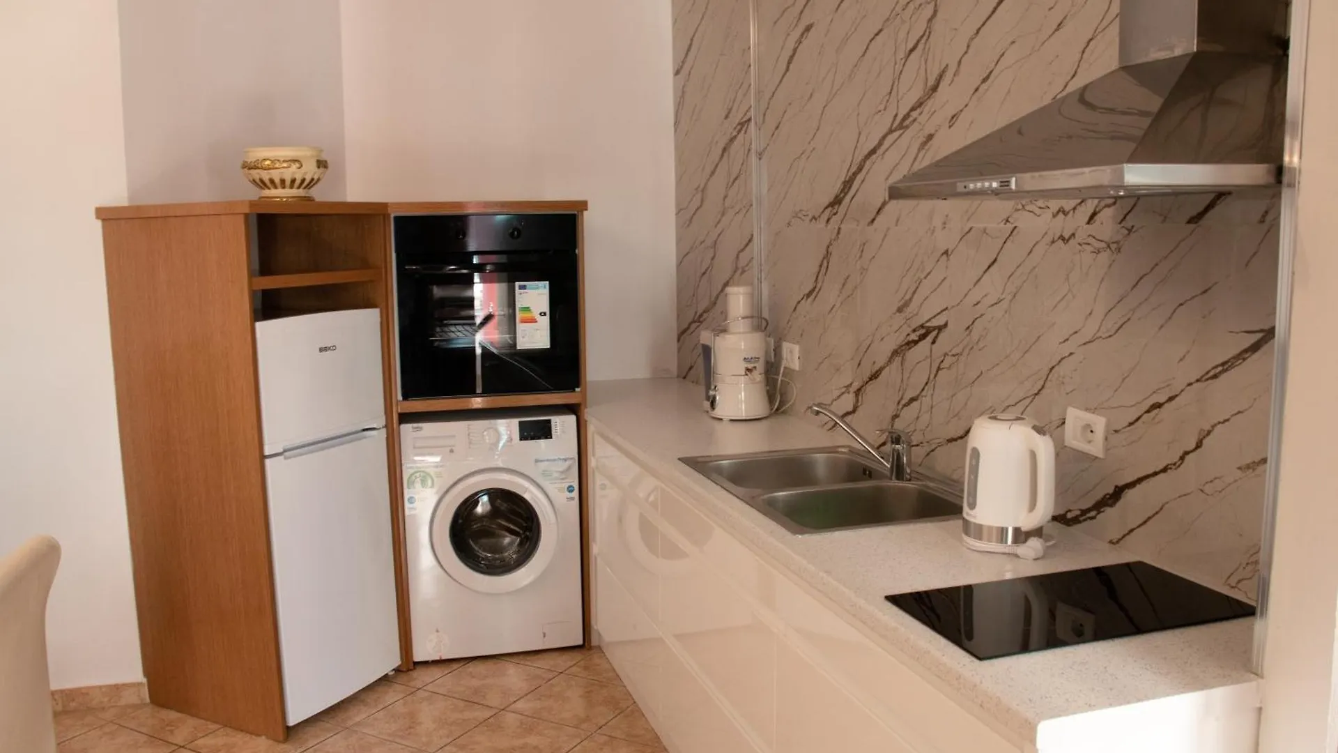 Flora Apartments Sarandë Albania