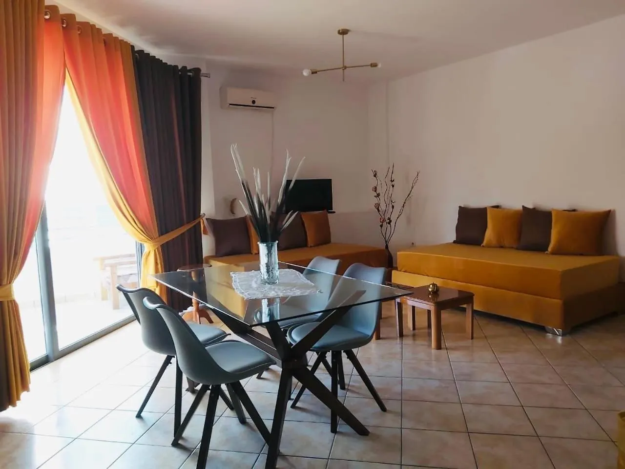 Flora Apartments Sarandë Albania