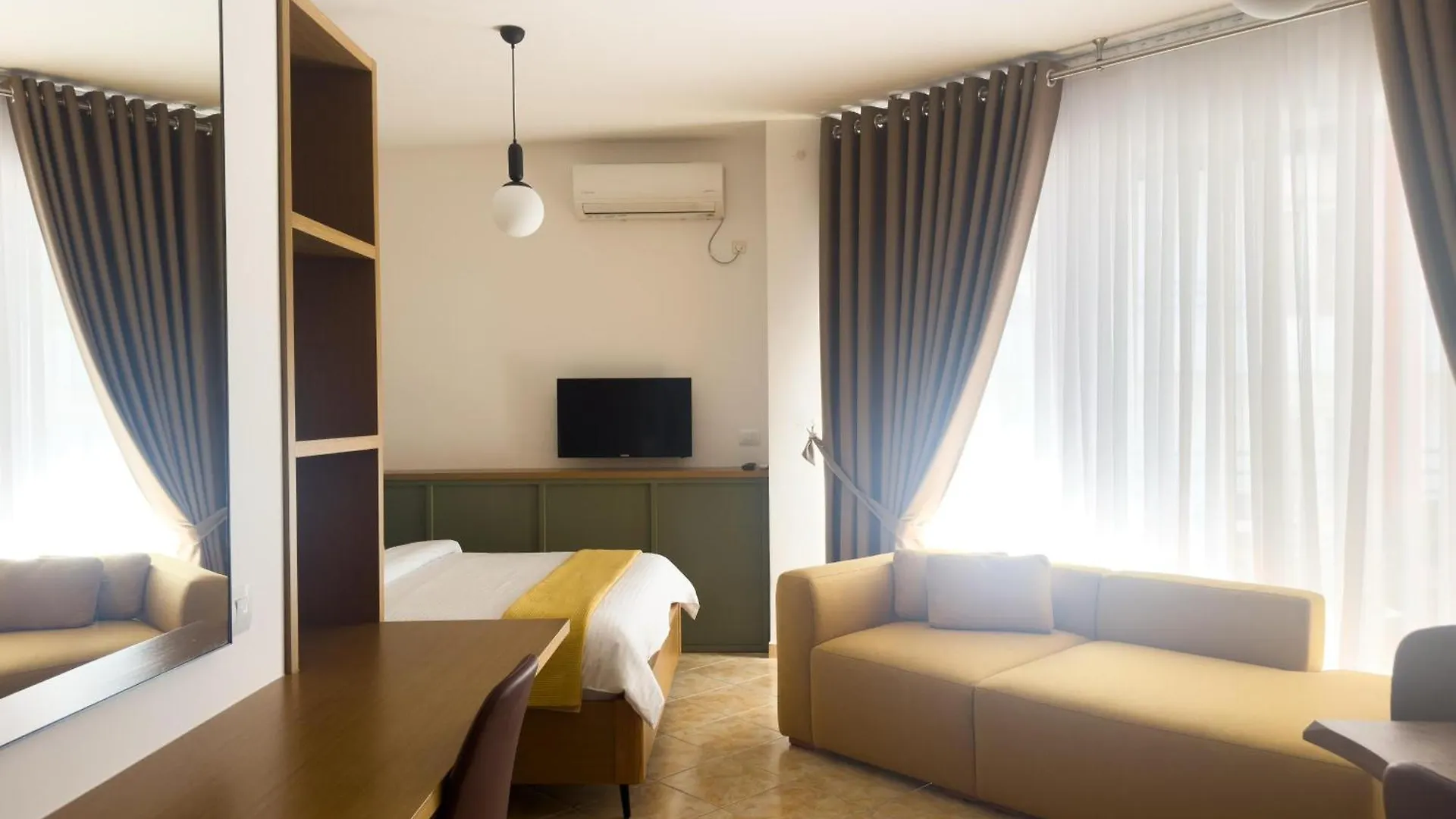 Flora Apartments Sarandë