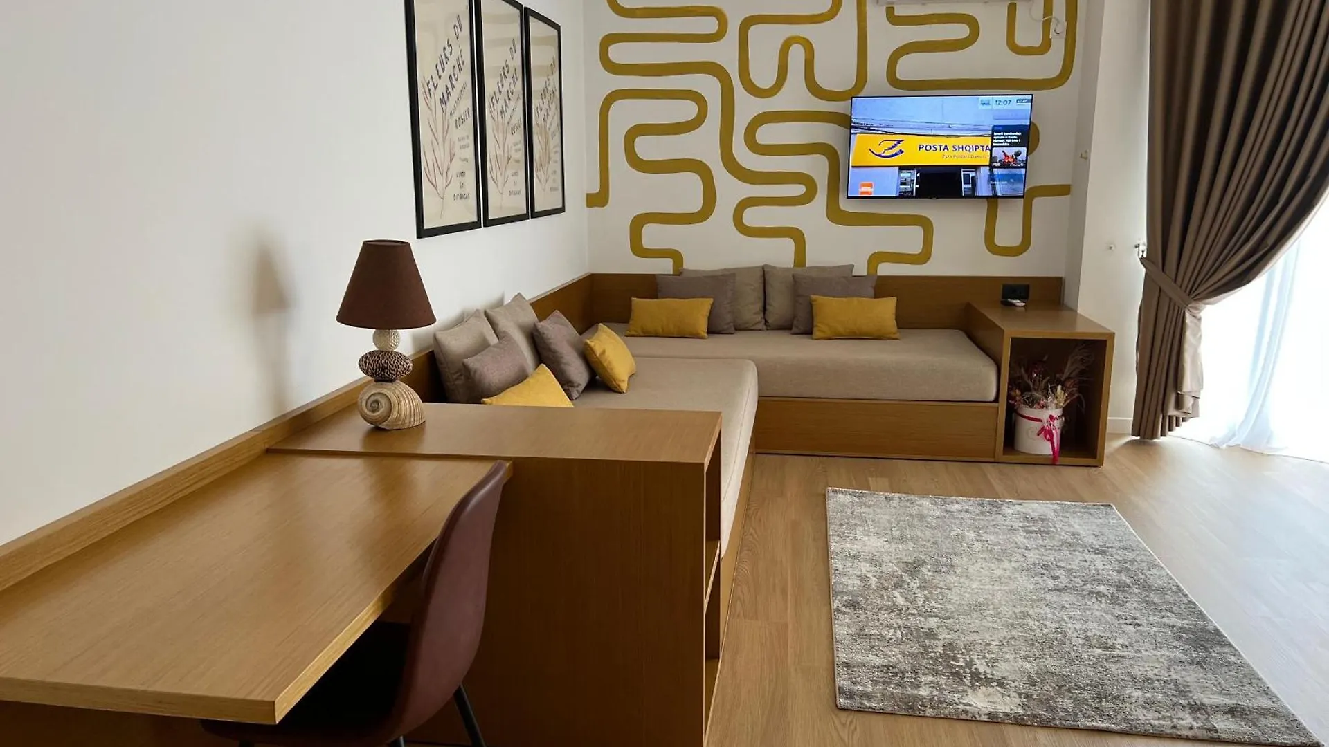 Flora Apartments Sarande