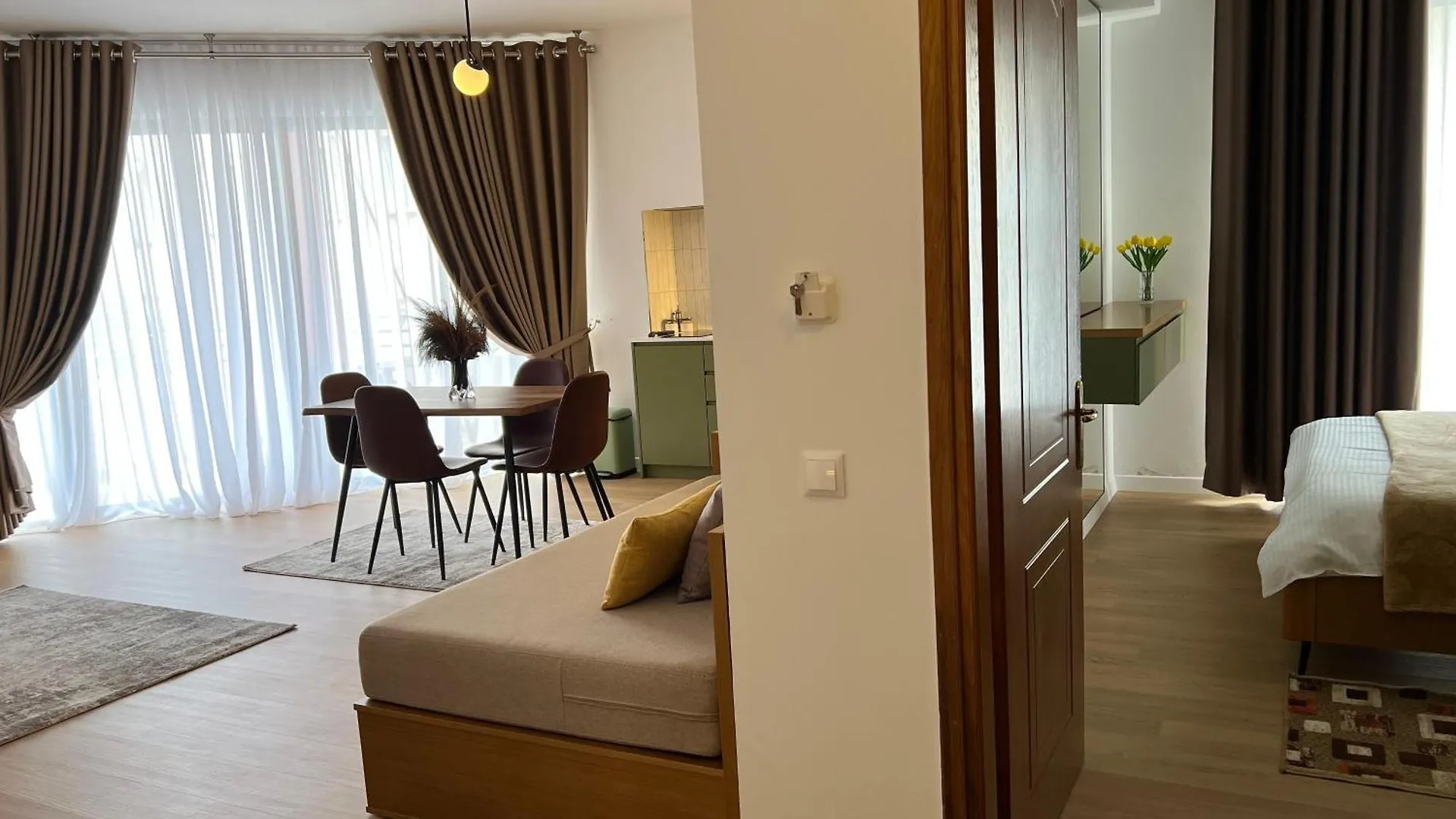 Flora Apartments Sarande
