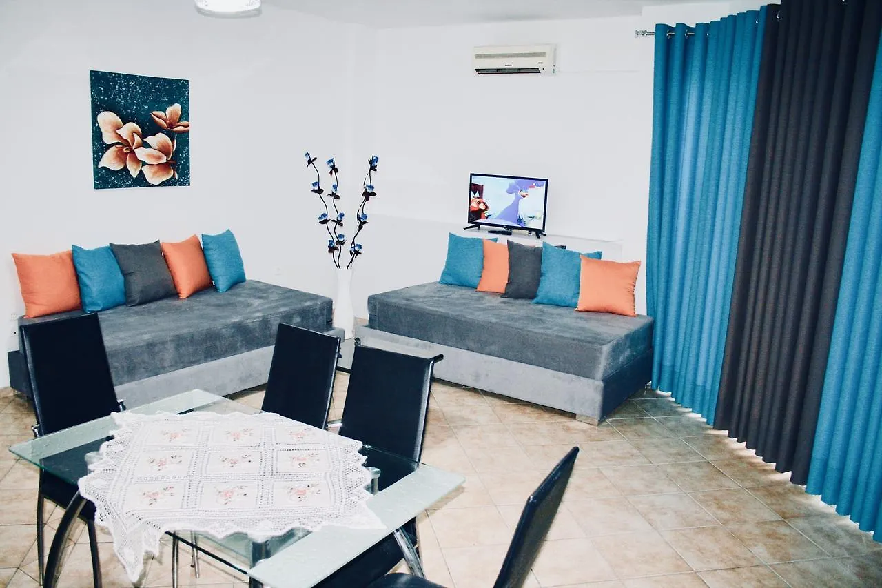 Flora Apartments Sarande