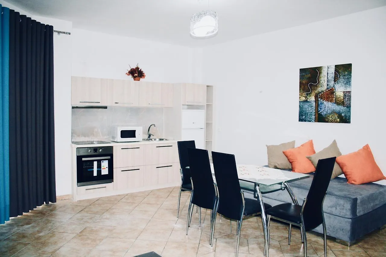 Flora Apartments Sarandë