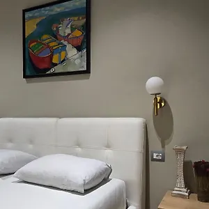 girasole-home.hotels-in-tirana.com/